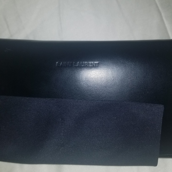 Saint Laurent Blue Cat Sunglasses - Picture 4 of 4